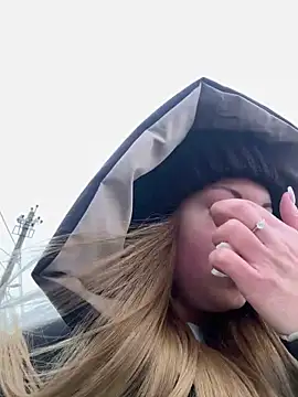 BlondeHott online show from February 2026 06:42:01 AM