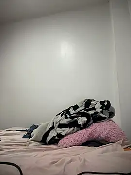 diosa cristal  online show from March 2026 03:32:01 AM