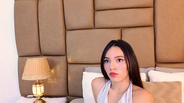 KatheVera online show from April 2026 07:58:02 PM