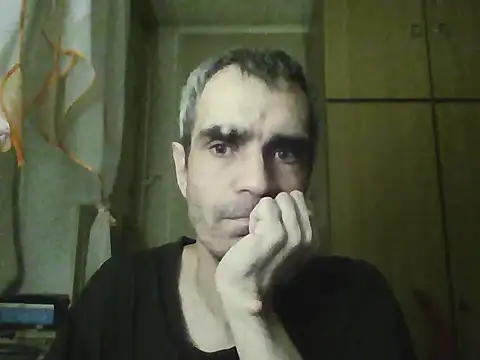 Snapshot of Gattuzoman85 chatting on January 2026 10:13:02 PM Gattuzoman85 online show from January 2026 10:13:02 PM