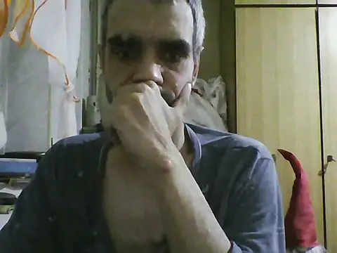 Snapshot of Gattuzoman85 chatting on January 2026 10:57:01 PM Gattuzoman85 online show from January 2026 10:57:01 PM