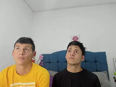 CoupleFire  online show from January 2026 06:01:01 PM