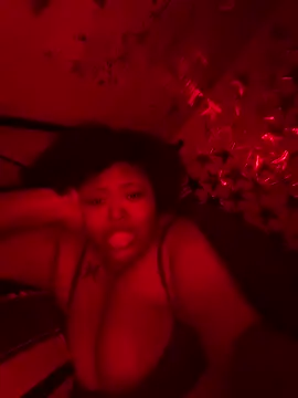 Chocolatebunnyxx96 online show from February 2026 06:52:02 AM