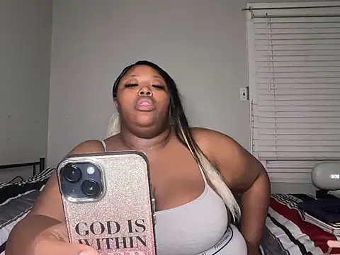 Chocolatebunnyxx96 online show from April 2026 12:39:01 AM