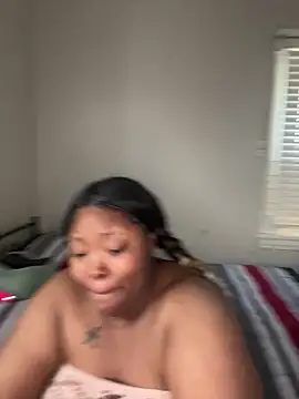 Chocolatebunnyxx96 online show from April 2026 03:02:01 PM