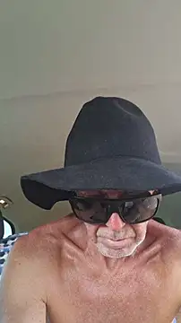 Snapshot of Getemhot chatting on March 2026 04:57:01 AM Getemhot online show from March 2026 04:57:01 AM