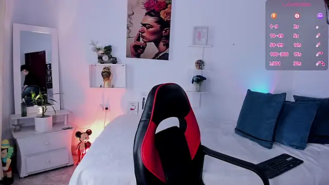 Zury Ramirez online show from February 2026 08:17:02 PM