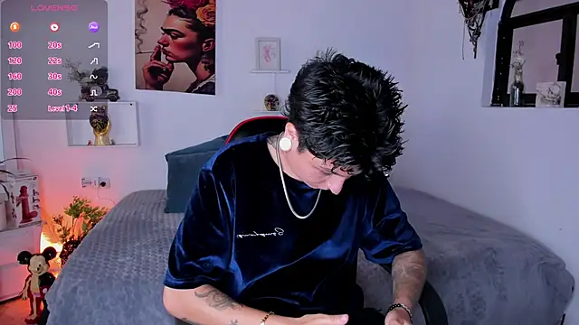 Zury Ramirez online show from February 2026 10:10:02 PM