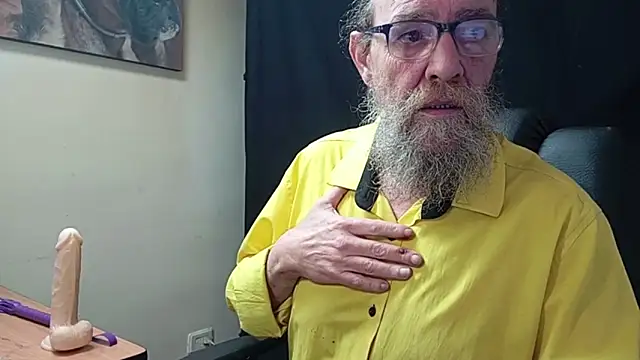 Uncle Hottie online show from March 2026 06:28:02 PM
