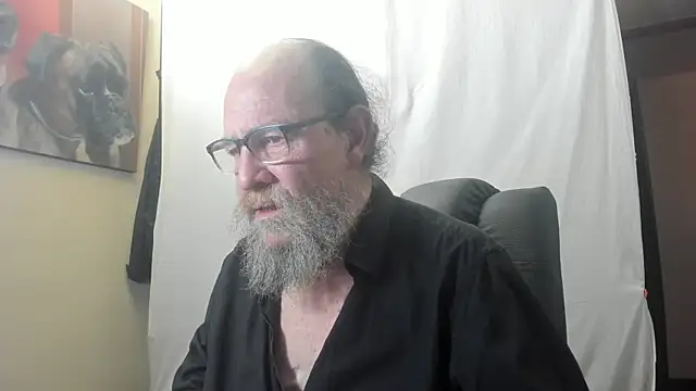 Uncle Hottie online show from January 2026 10:28:02 PM