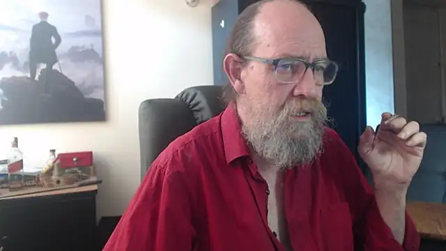 Uncle Hottie online show from June 2026 07:02:01 PM