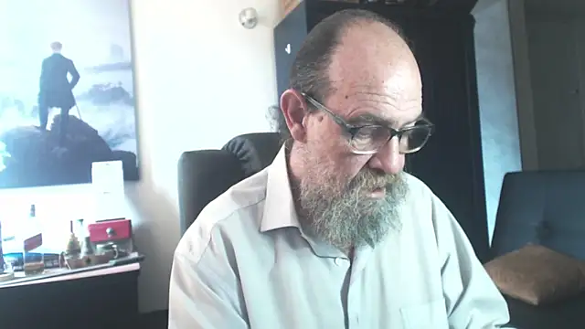 Uncle Hottie online show from July 2026 03:12:02 PM
