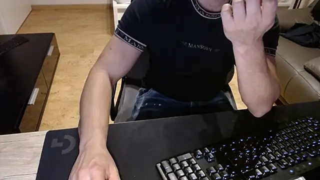 sensualman90 online show from January 2026 12:37:02 AM