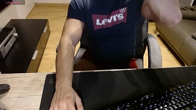 sensualman90 online show from March 2026 09:43:02 PM