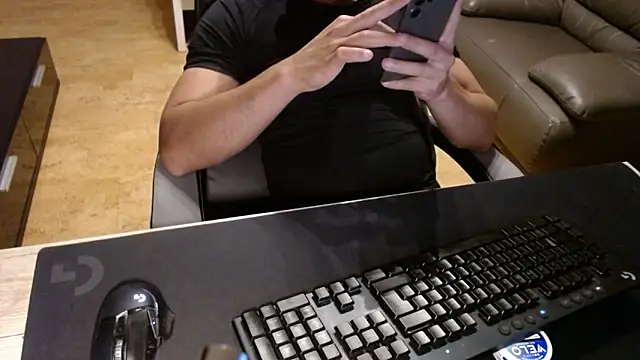 sensualman90 online show from January 2026 07:31:01 PM