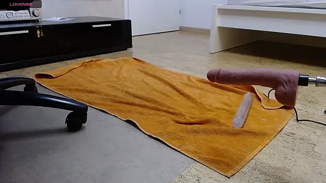 sensualman90 online show from July 2026 06:58:01 PM