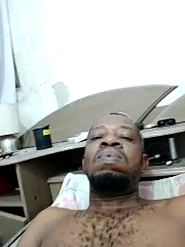 Negaomalinha1 online show from February 2026 02:45:02 AM