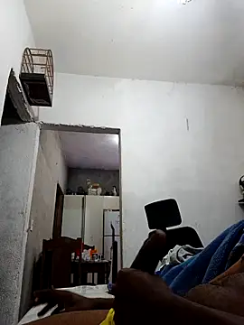 Negaomalinha1 online show from April 2026 04:13:02 PM