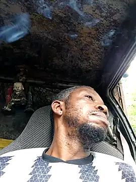 Negaomalinha1 online show from March 2026 03:24:02 PM