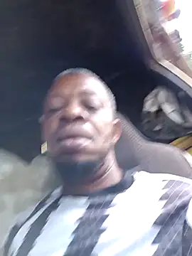 Negaomalinha1 online show from April 2026 02:51:02 PM