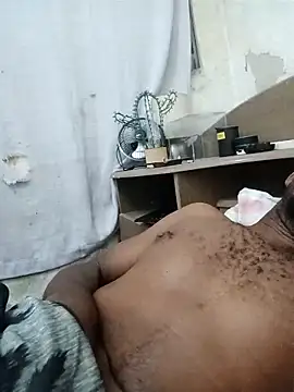 Negaomalinha1 online show from April 2026 09:38:02 PM