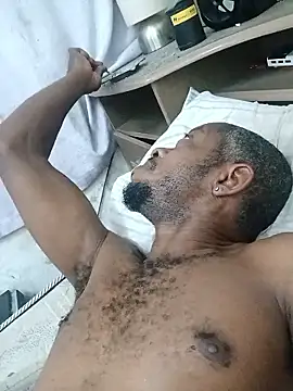 Negaomalinha1 online show from January 2026 01:50:02 PM