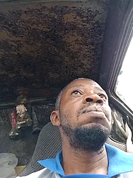 Negaomalinha1 online show from April 2026 03:19:01 PM