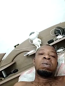 Negaomalinha1 online show from April 2026 09:43:02 AM