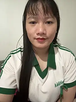 Snapshot of Suni-ii chatting on May 2026 12:56:02 AM Suni-ii online show from May 2026 12:56:02 AM
