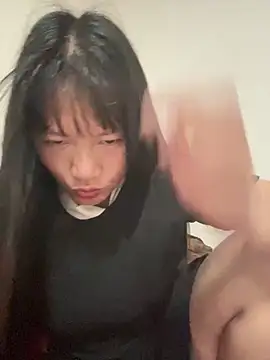 Suni-ii online show from April 2026 11:11:01 PM