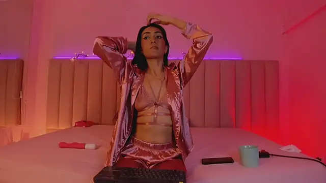 Denightjones online show from April 2026 03:22:01 AM