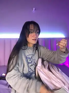 Denightjones online show from February 2026 03:40:02 AM