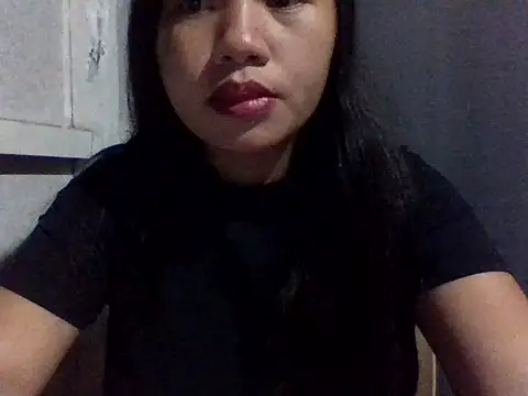 sweetprinces08 online show from March 2026 05:18:01 PM