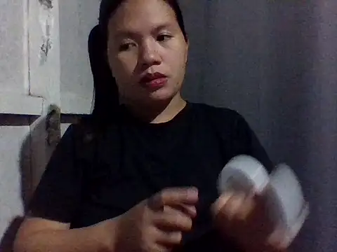 sweetprinces08 online show from May 2026 12:20:01 PM