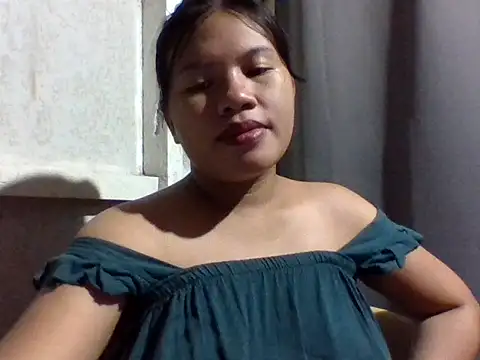 sweetprinces08 online show from May 2026 06:27:01 PM
