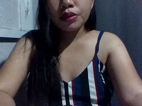 sweetprinces08 online show from March 2026 04:21:01 PM