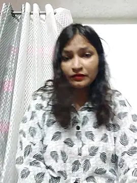 Snapshot of Priyaa_1433 chatting on June 2026 02:45:01 PM Priyaa 1433 online show from June 2026 02:45:01 PM