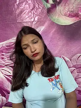 Snapshot of Priyaa_1433 chatting on August 2026 11:05:02 AM Priyaa 1433 online show from August 2026 11:05:02 AM