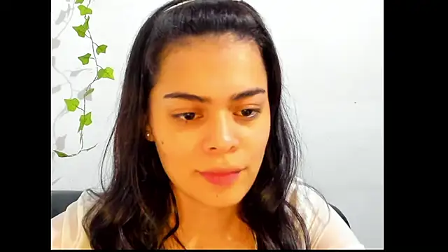 Antonella Gomez22 online show from May 2026 01:30:02 AM
