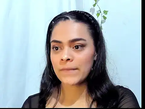 Antonella Gomez22 online show from June 2026 12:12:01 AM