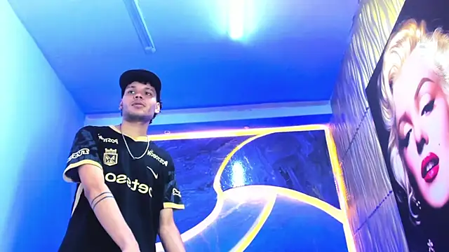 Lucas hot 20 online show from February 2026 01:31:02 PM