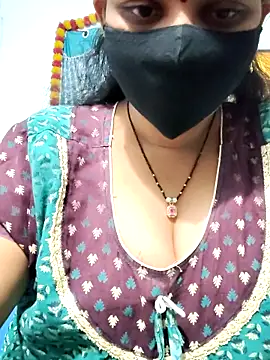 lusy79 online show from February 2026 05:25:01 AM