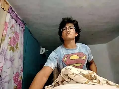 Xaviervtg online show from April 2026 09:22:01 AM