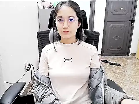 Shulee- online show from February 2026 07:37:02 AM