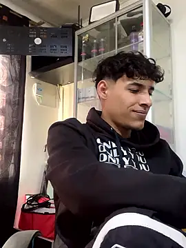 Snapshot of MaxStar26 chatting on January 2026 02:13:01 PM MaxStar26 online show from January 2026 02:13:01 PM