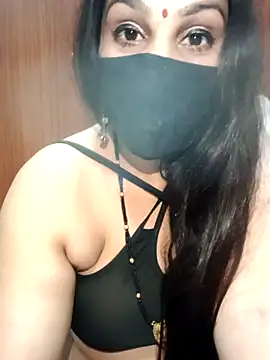 Snapshot of 01Roshani chatting on February 2026 06:42:01 PM 01Roshani online show from February 2026 06:42:01 PM