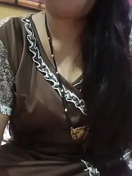 Snapshot of 01Roshani chatting on May 2026 08:13:01 PM 01Roshani online show from May 2026 08:13:01 PM