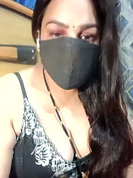 Snapshot of 01Roshani chatting on February 2026 08:07:01 PM 01Roshani online show from February 2026 08:07:01 PM