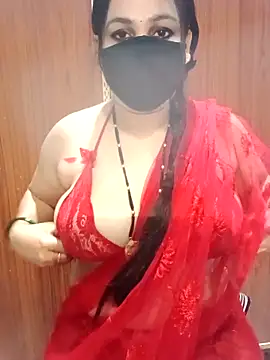 Snapshot of 01Roshani chatting on February 2026 07:03:02 PM 01Roshani online show from February 2026 07:03:02 PM