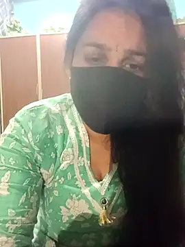 Snapshot of 01Roshani chatting on February 2026 11:43:02 AM 01Roshani online show from February 2026 11:43:02 AM